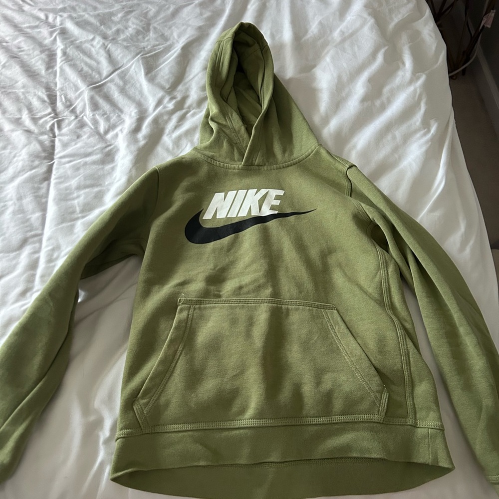 Nike sweatshirt youth L